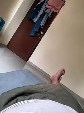 rajstrip12650 online show from 14, 9, 2025