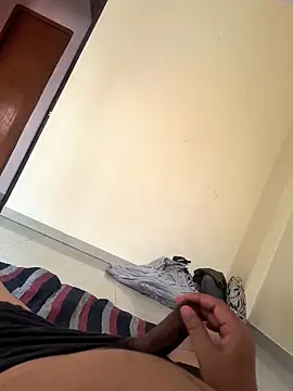 Snapshot of rajstrip12650 chatting on 8, 2, 2026 rajstrip12650 online show from 8, 2, 2026