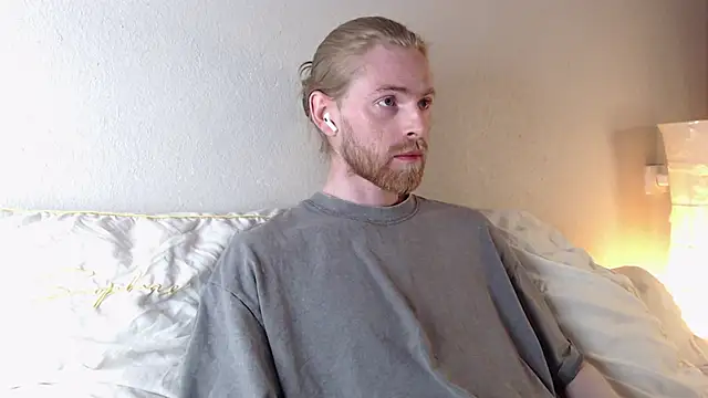 Snapshot of Damien_Bi chatting on 12, 10, 2025 Damien Bi online show from 12, 10, 2025