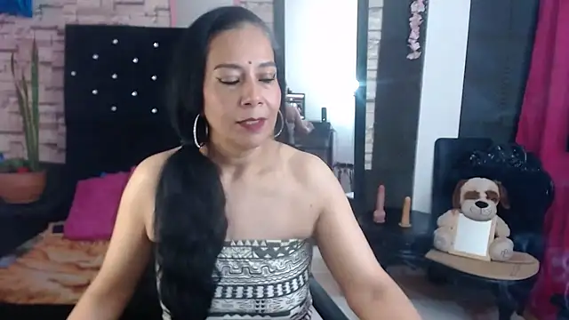 Snapshot of MarianaNight02 chatting on 24, 9, 2025 MarianaNight02 online show from 24, 9, 2025