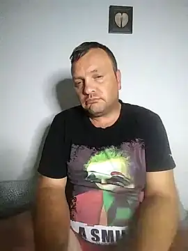 Snapshot of Bury0117 chatting on 8, 10, 2025 Bury0117 online show from 8, 10, 2025