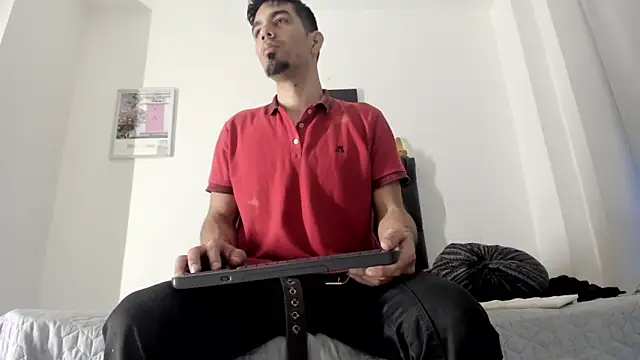 JohanyLatino online show from 11, 3, 2025