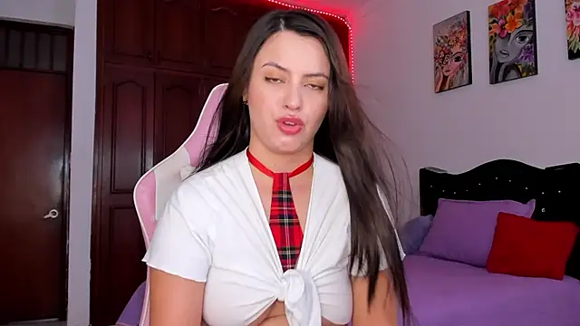 Sara Squirting Heels online show from 6, 4, 2026