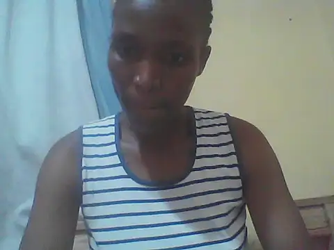 Snapshot of Smillie_prety chatting on 13, 4, 2026 Smillie prety online show from 13, 4, 2026