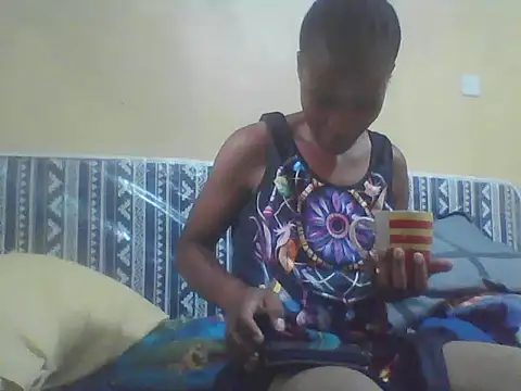 Snapshot of Smillie_prety chatting on 16, 4, 2026 Smillie prety online show from 16, 4, 2026