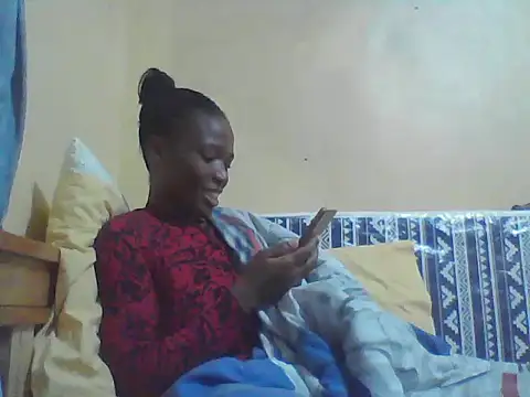 Snapshot of Smillie_prety chatting on 24, 4, 2026 Smillie prety online show from 24, 4, 2026