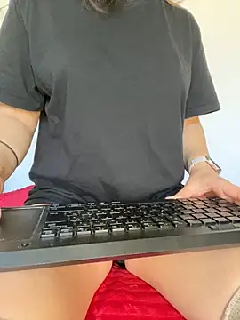 AlisaaRose online show from 5, 2, 2025