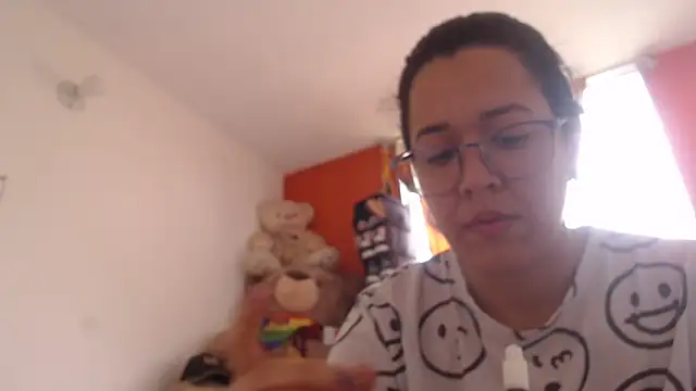 lady hot2xx online show from 10, 10, 2025