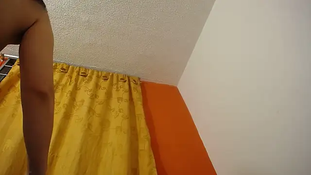 lady hot2xx online show from 24, 11, 2025