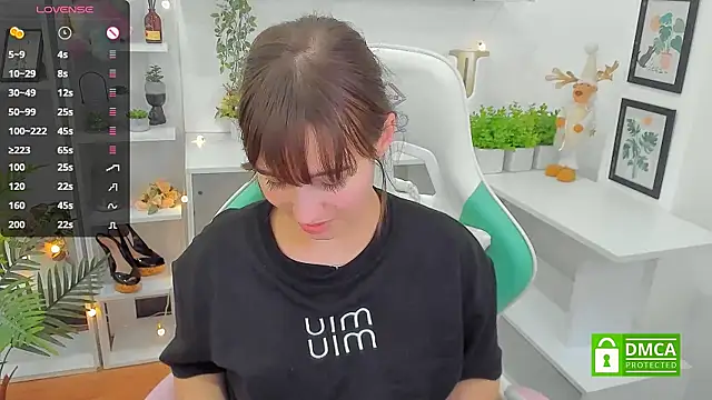  Eliizabeth  online show from 18, 3, 2025