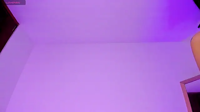 emma woods  online show from 10, 3, 2025