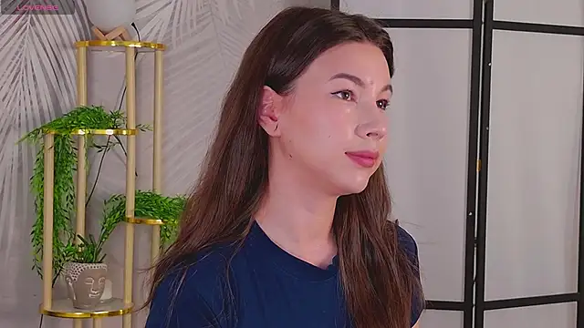 Marie Diaze online show from 25, 5, 2026