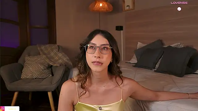 lua ferch   online show from 30, 9, 2025