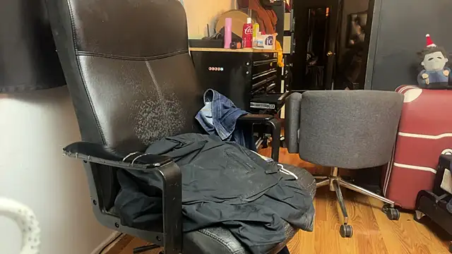 leanjamesdean online show from 15, 12, 2025