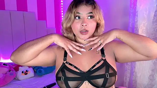 AliiceBrown  online show from 8, 4, 2026