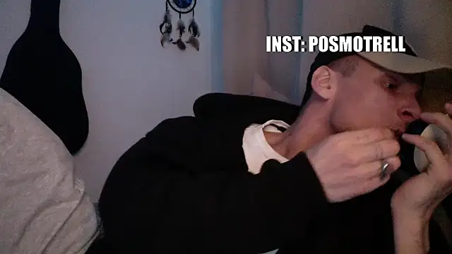 ETHAN MOORE online show from 26, 4, 2026