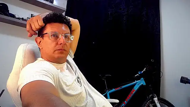 Snapshot of pedropicapi chatting on 4, 5, 2026 pedropicapi online show from 4, 5, 2026