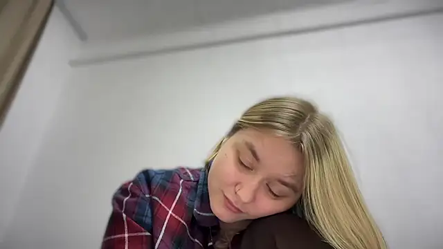 Isabel-Bailey online show from 4, 10, 2025