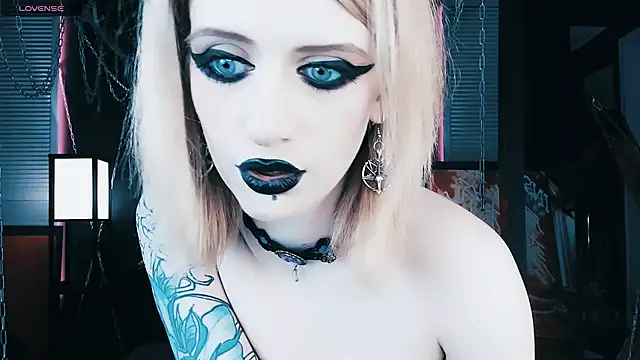 Snapshot of Noah_ElmerX chatting on 7, 1, 2025 Noah ElmerX online show from 7, 1, 2025