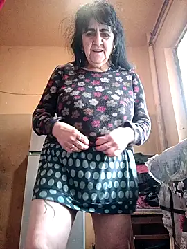 Lovely Lori online show from 9, 2, 2025