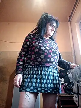 Lovely Lori online show from 5, 3, 2025