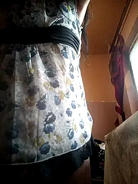 Lovely Lori online show from 5, 2, 2026