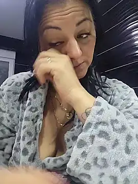 bruneta sexy23 online show from 14, 12, 2024