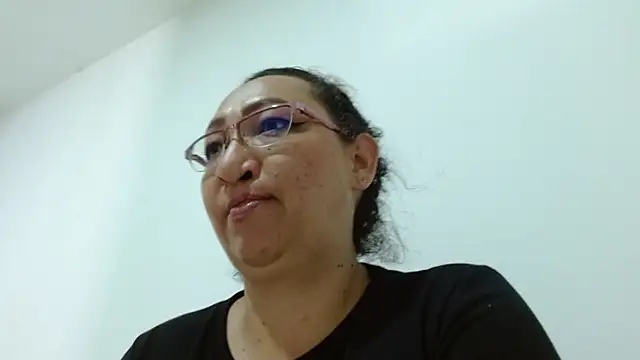 Snapshot of candy_crazy38 chatting on 11, 12, 2024 candy crazy38 online show from 11, 12, 2024