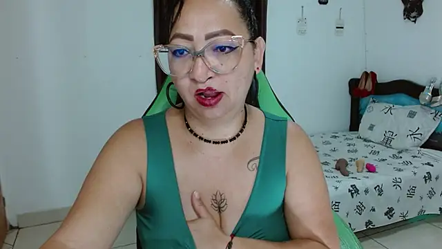 Snapshot of candy_crazy38 chatting on 14, 3, 2025 candy crazy38 online show from 14, 3, 2025