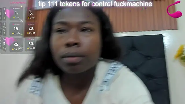 Snapshot of Cristale69 chatting on 13, 6, 2026 Cristale69 online show from 13, 6, 2026