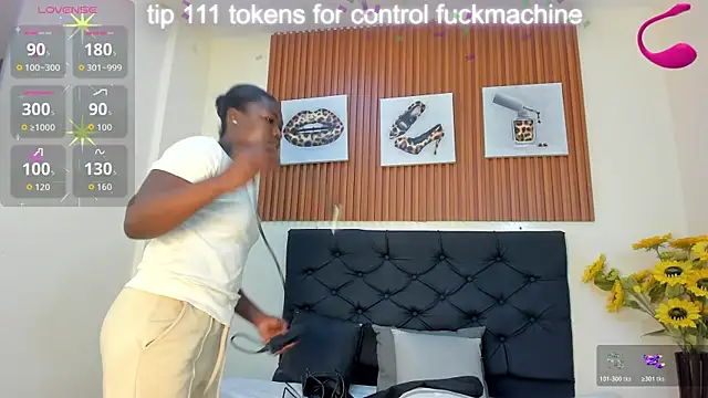 Snapshot of Cristale69 chatting on 10, 7, 2026 Cristale69 online show from 10, 7, 2026