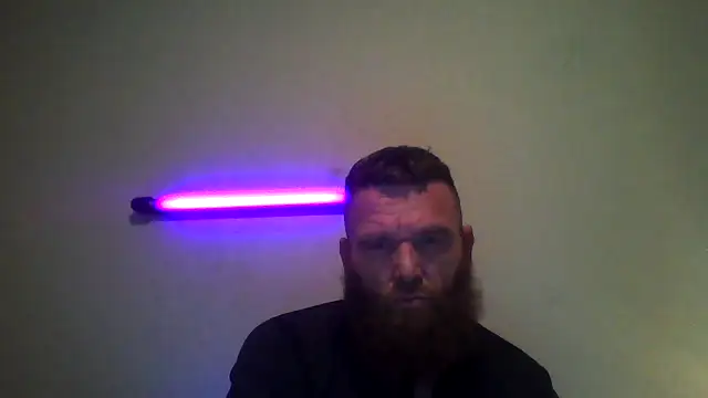 xXFeelsGoodXx online show from 24, 9, 2025