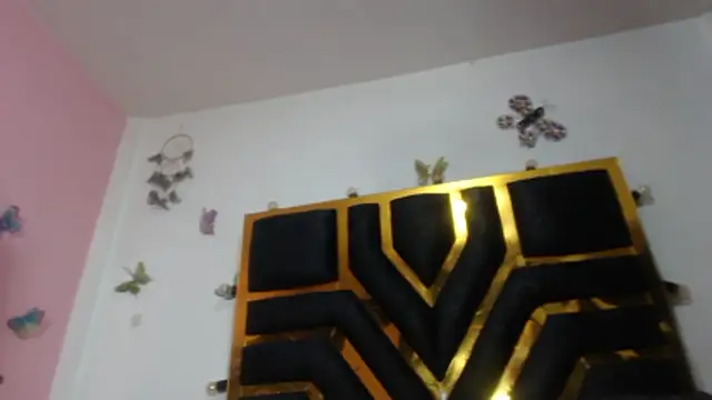 Helennahot online show from 14, 1, 2026