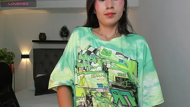 emily villamil online show from 19, 12, 2024