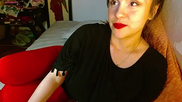 Snapshot of collette_beaufoy_ chatting on 2, 10, 2025 collette beaufoy online show from 2, 10, 2025