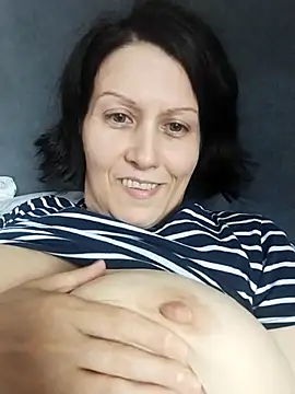 Snapshot of Mira_bel chatting on 2, 7, 2026 Mira bel online show from 2, 7, 2026