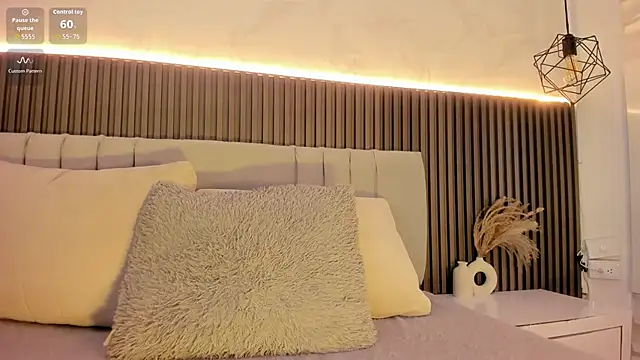 SHANONCLARK online show from 15, 10, 2025