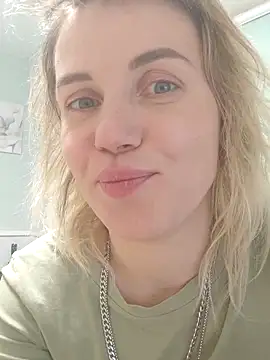 Snapshot of Linda_Gregory chatting on 5, 3, 2025 Linda Gregory online show from 5, 3, 2025