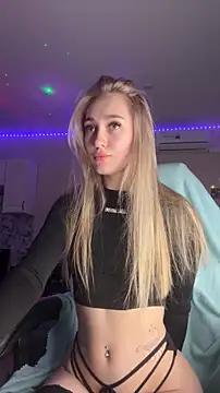 Good  Girl  online show from 24, 10, 2025