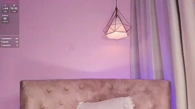 Jiggly   online show from 5, 12, 2024