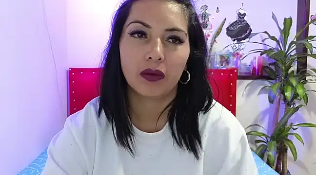 Mariana collins99 online show from 10, 2, 2025