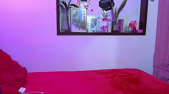 Mariana collins99 online show from 14, 3, 2025