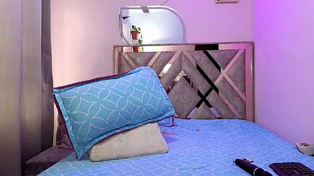 Mariana collins99 online show from 5, 10, 2025