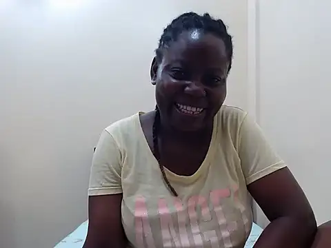 Snapshot of traper_1 chatting on 2, 6, 2026 traper 1 online show from 2, 6, 2026