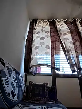 Instant chargerxh online show from 5, 4, 2026