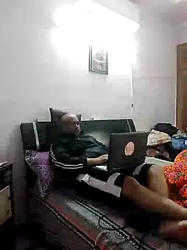 Dick 6inches online show from 8, 12, 2024