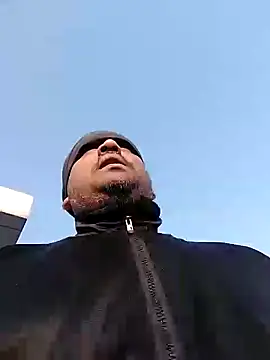 Dick 6inches online show from 5, 2, 2025