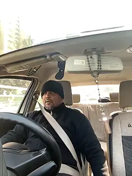 Dick 6inches online show from 14, 1, 2026