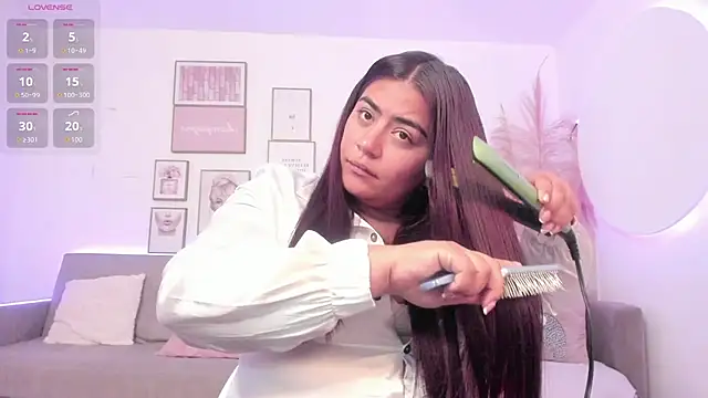 silvia lane online show from 12, 11, 2025