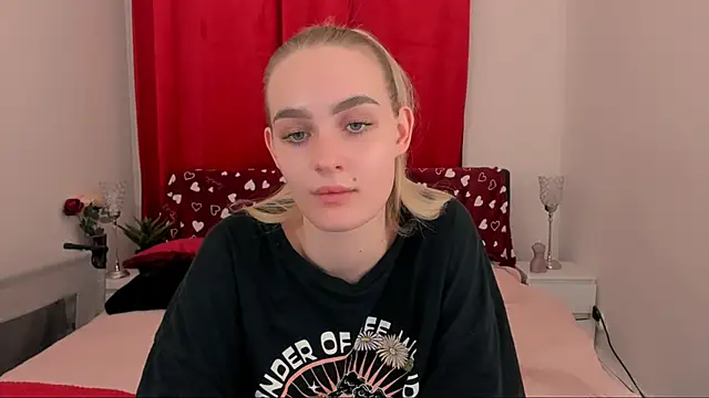 Snapshot of OliviaKisss chatting on 29, 1, 2025 OliviaKisss online show from 29, 1, 2025